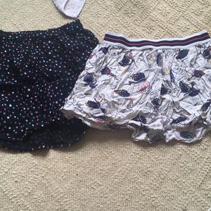 lot of 2 skirts